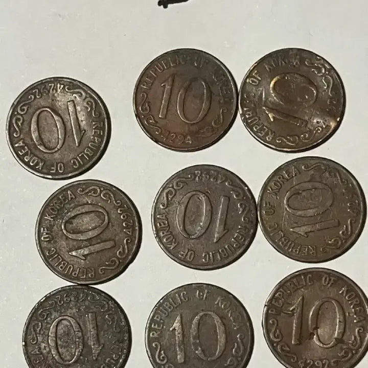 [BUNJANG] 10 Won Coin Bundle (1959, 1961) / 희귀주화 십환(10환) 9개 묶음 판매 (B/C택1)