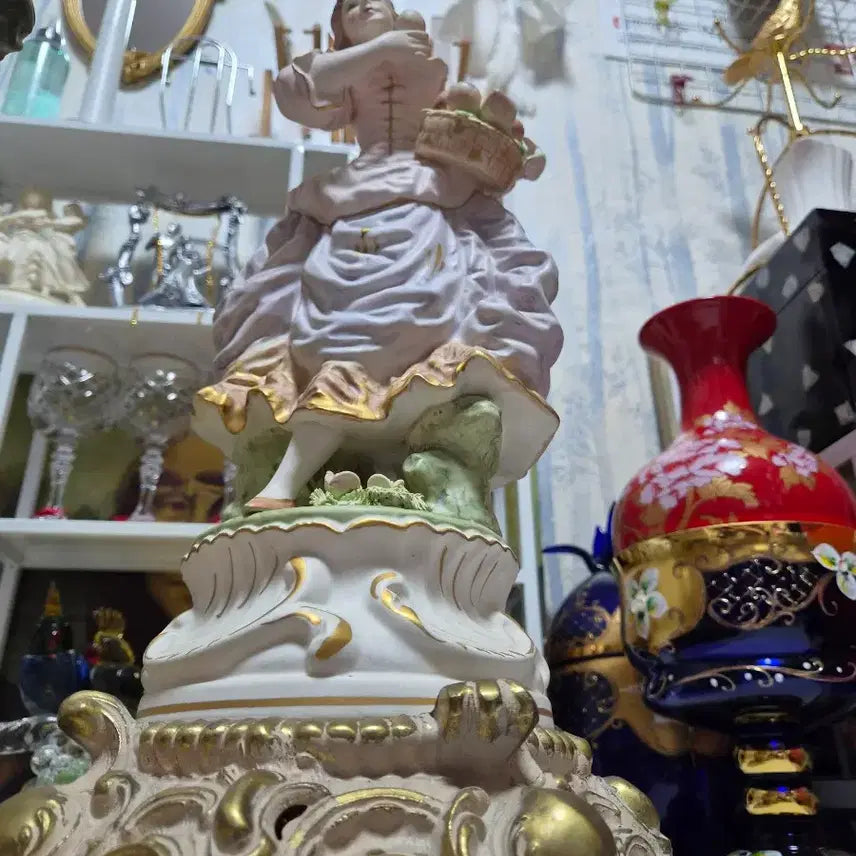 [BUNJANG] Antique Metal Base Porcelain Couple Figurine with Light Fixture / 올드앤틱 메탈베이스 포슬린 커플 장식품2