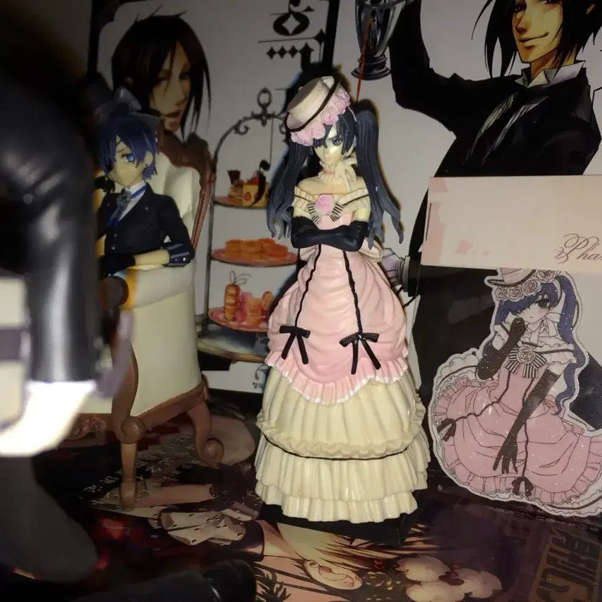 [BUNJANG] Black Butler Ciel Phantomhive Nightingale Figure / 흑집사 시엘 울새 피규어