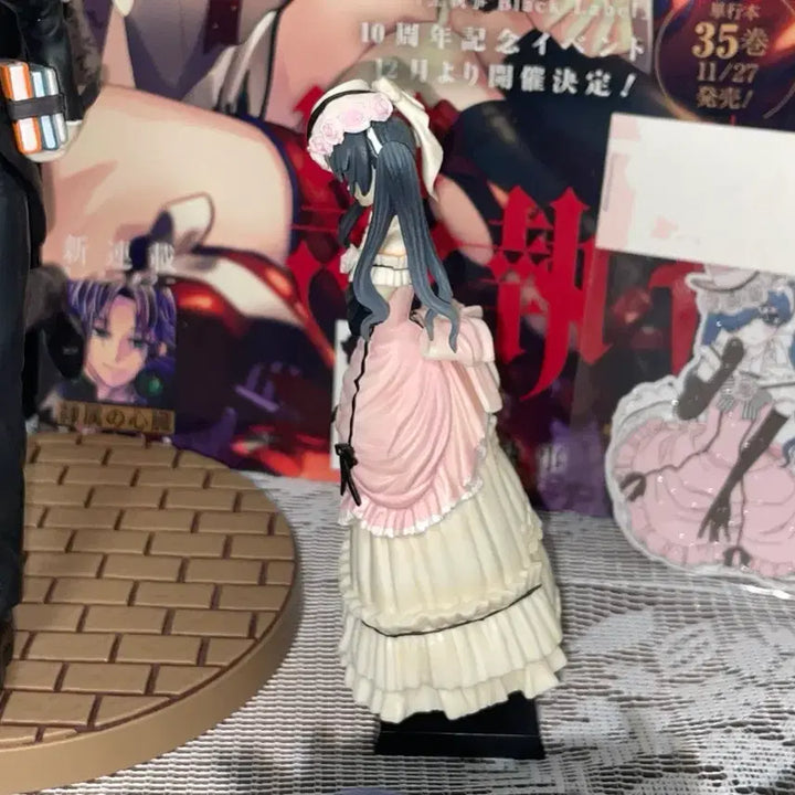 [BUNJANG] Black Butler Ciel Phantomhive Nightingale Figure / 흑집사 시엘 울새 피규어
