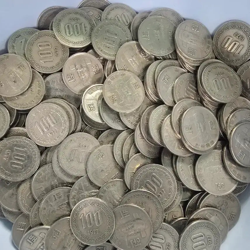 [BUNJANG] 1977 100 Won Coin Bundle (273 pcs) / 100원 동전 1977년 273개 전부