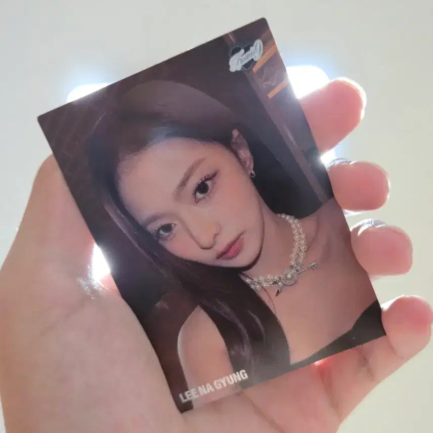 [BUNJANG] fromis_9 Lee Nagyung 99 Limited Selfie Photocard / 프로미스나인 테레카  이나경 99한정 셀피 카드