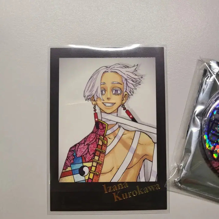 [BUNJANG] Tokyo Revengers Kurokawa Izana Original Art Exhibition Can Badge &amp; Photocard / 도쿄리벤져스 도리벤 쿠로카와 이자나 원화전 신원화전 캔뱃지 포토카드 파샤
