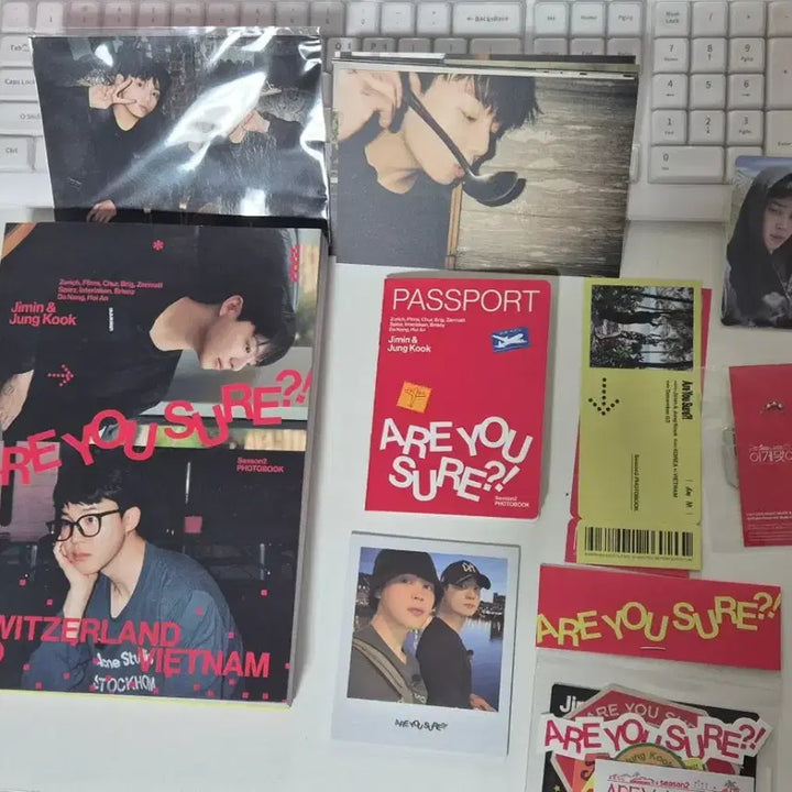[BUNJANG] SEVENTEEN ARE YOU SURE 2 Photobook &amp; Goods Set / ARE YOU SURE 2 포토북 + 굿즈 세트구성