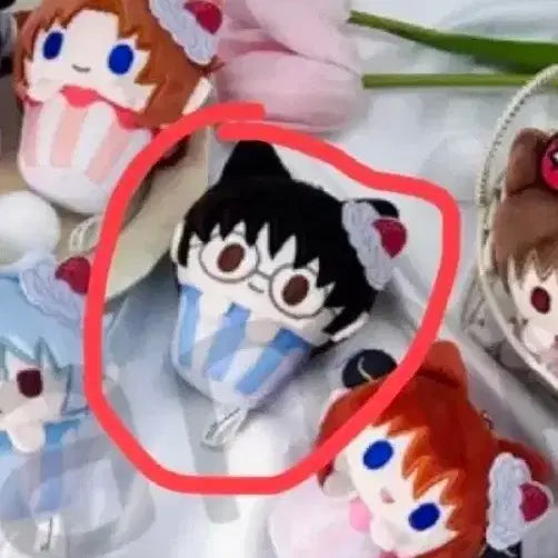 [BUNJANG] Gintama Tapioca Cupcake Plush - Shimura Shinpachi (Sealed) / 미개봉) 은혼 타피오카 컵케이크 누이 신파치