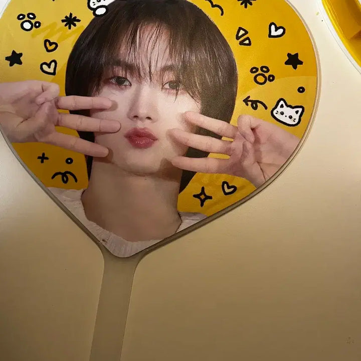 [BUNJANG] BOYNEXTDOOR SungHo Uchiwa Fan / 보넥도 성호 우치와