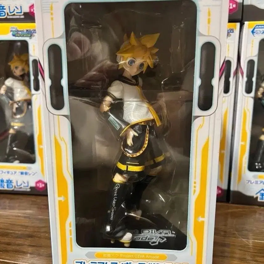 [BUNJANG] Kagamine Len Project DIVA Arcade Figure (Sealed) / [미개봉최저가.시세무시] 고전 카가미네 렌 프디바 아케이드 피규어