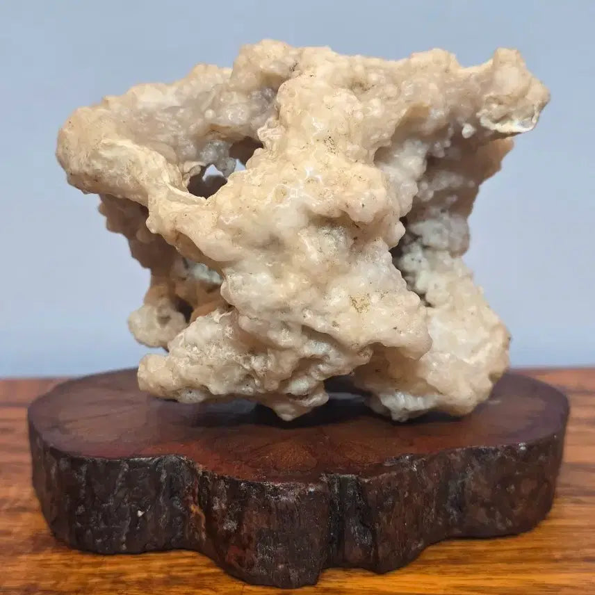 [BUNJANG] Polished Agate Stone Scholar Rock with Wooden Base / 26063008 시원하게 관통이 멋진 마노석 광물 수석 팝니다(지판포함)