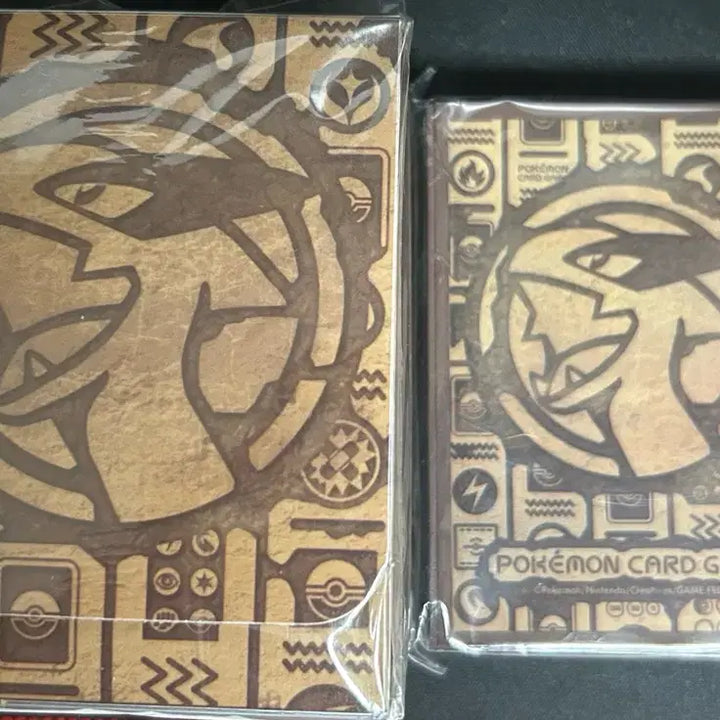 [BUNJANG] Pokemon Card Lugia Ancient Wall Deck Case &amp; Card Sleeves (Sealed) / 포켓몬 카드 루기아 고대 벽화 덱 케이스, 카드 슬리브(실드) 판매