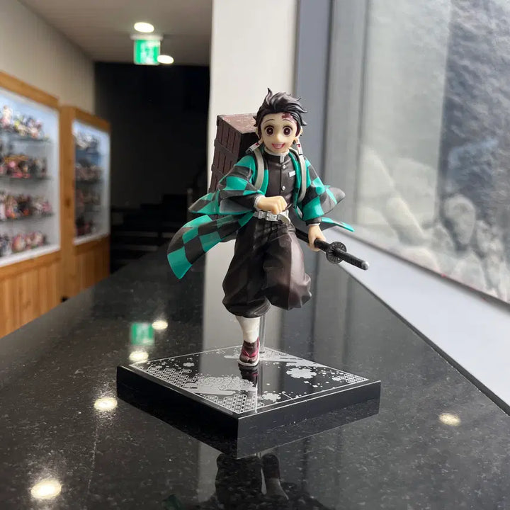 [BUNJANG] Ichiban Kuji Demon Slayer: Kimetsu no Yaiba A Prize Tanjiro Kamado Figure / 제일복권 귀멸의 칼날 강한 칼날이 되어라 A상 카마도 탄지로 피규어