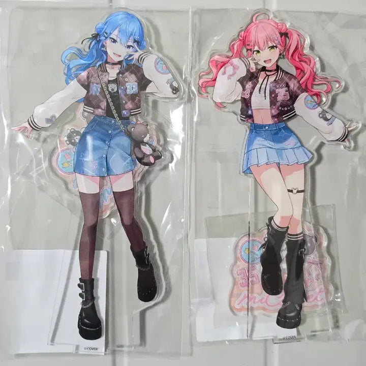 [BUNJANG] Hololive MikoMeet JoySound Acrylic Stand Set - Hoshimachi Suisei, Sakura Miko / 홀로라이브 미코멧 조이사운드 아크릴스탠드 호시마치 스이세이 사쿠라 미코