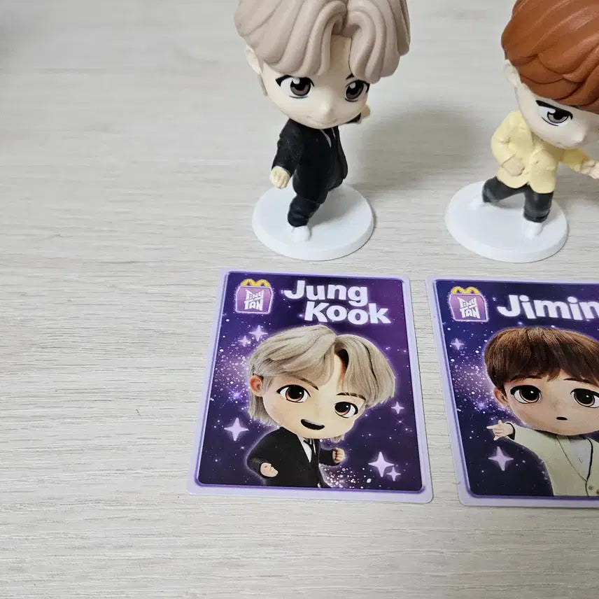 [BUNJANG] BTS Happy Meal TinyTAN Figure Bundle Set (Unsealed, No Box) / BTS 전원 해피밀 타이니탄 피규어 (개봉, 박스 없음)
