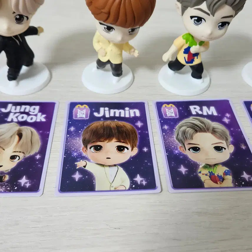 [BUNJANG] BTS Happy Meal TinyTAN Figure Bundle Set (Unsealed, No Box) / BTS 전원 해피밀 타이니탄 피규어 (개봉, 박스 없음)