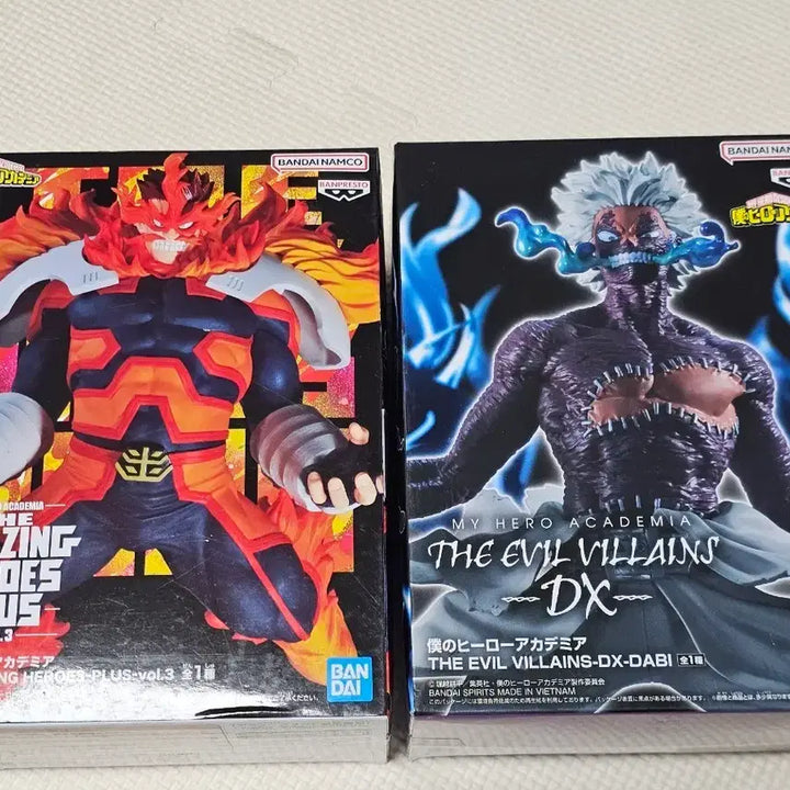 [BUNJANG] Endeavor &amp; Dabi My Hero Academia Figures Bundle (Display Item) / 나히아 엔데버 다비 피규어 일괄 전시상품