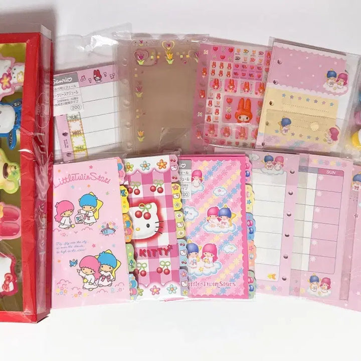 [BUNJANG] Vintage Kitty &amp; Kiki &amp; Lala Diary Sticker Bundle Set / (일괄)고전키티속지 고전키티다이어리 키키라라다이어리 빨간마멜 고전키티집게