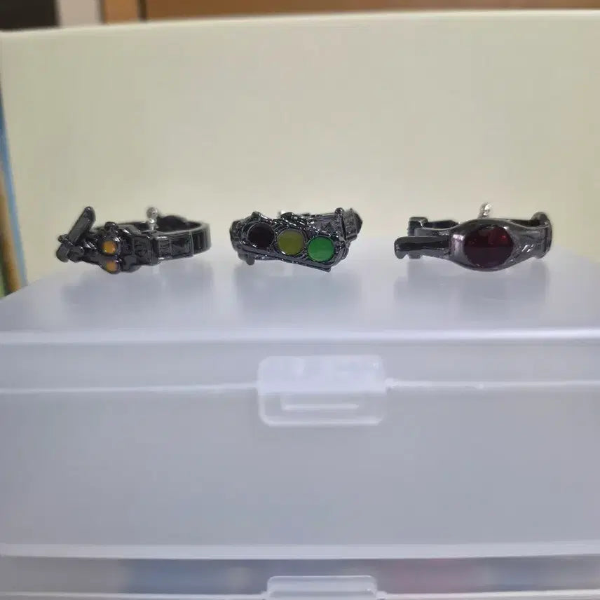 [BUNJANG] Kamen Rider Rings Set / 급처) 신상) 가면라이더 반지 3종 일괄로 팝니다.