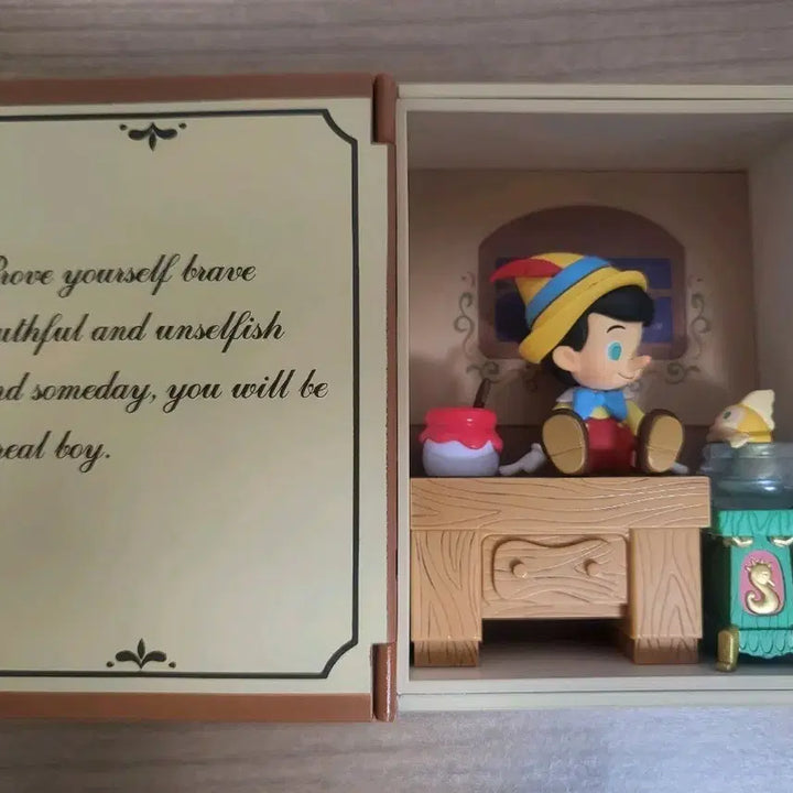 [BUNJANG] Pop Mart Pinocchio Figure / 피노키오 팝마트 피규어