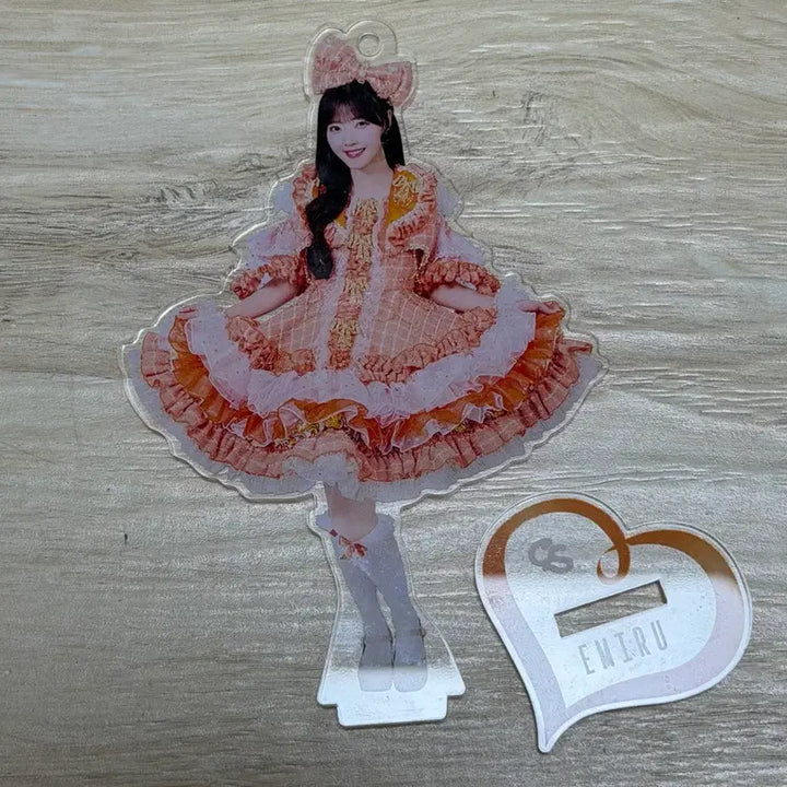 [BUNJANG] Cutie Street Emila Kawamoto Acrylic Stand / 큐티스트리트 큐스토 큐티스트릿 카와모토 에미루 아크릴 스탠드 아크스타