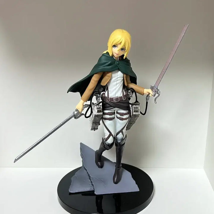 [BUNJANG] Attack on Titan Christa Lenz Historia Figure / 진격의거인 크리스타 렌즈 히스토리아 피규어