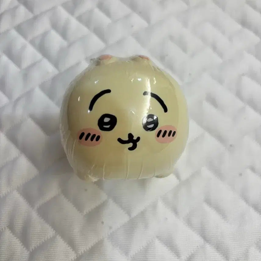[BUNJANG] Chiikawa Usagi Piggy Bank Gacha Figure / 우사기 저금통 가챠