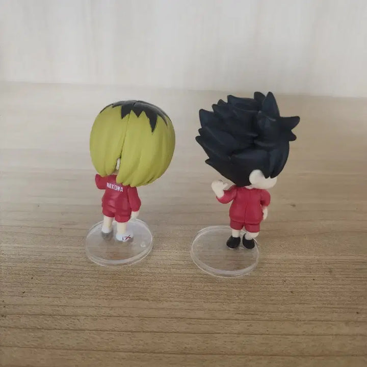 [BUNJANG] Haikyuu!! "Look Back" Gacha Kuroo &amp; Kenma Acrylic Stand / 뒤돌아봐요 가챠