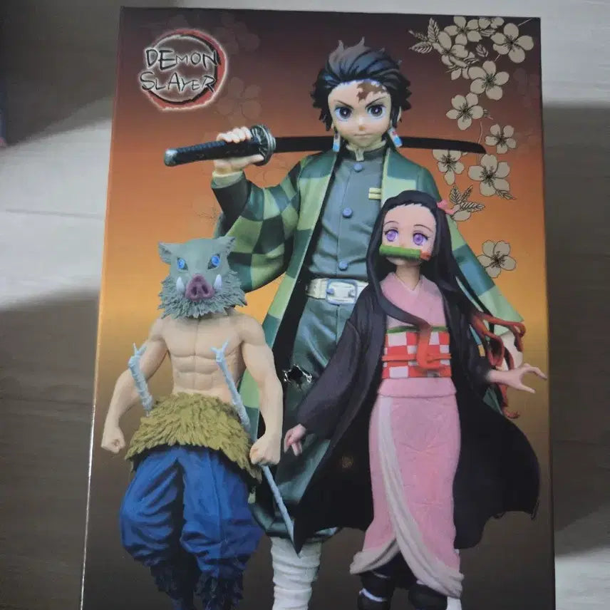 [BUNJANG] Demon Slayer Zenitsu Agatsuma Figure / 귀멸의 칼날 젠이츠 피규어