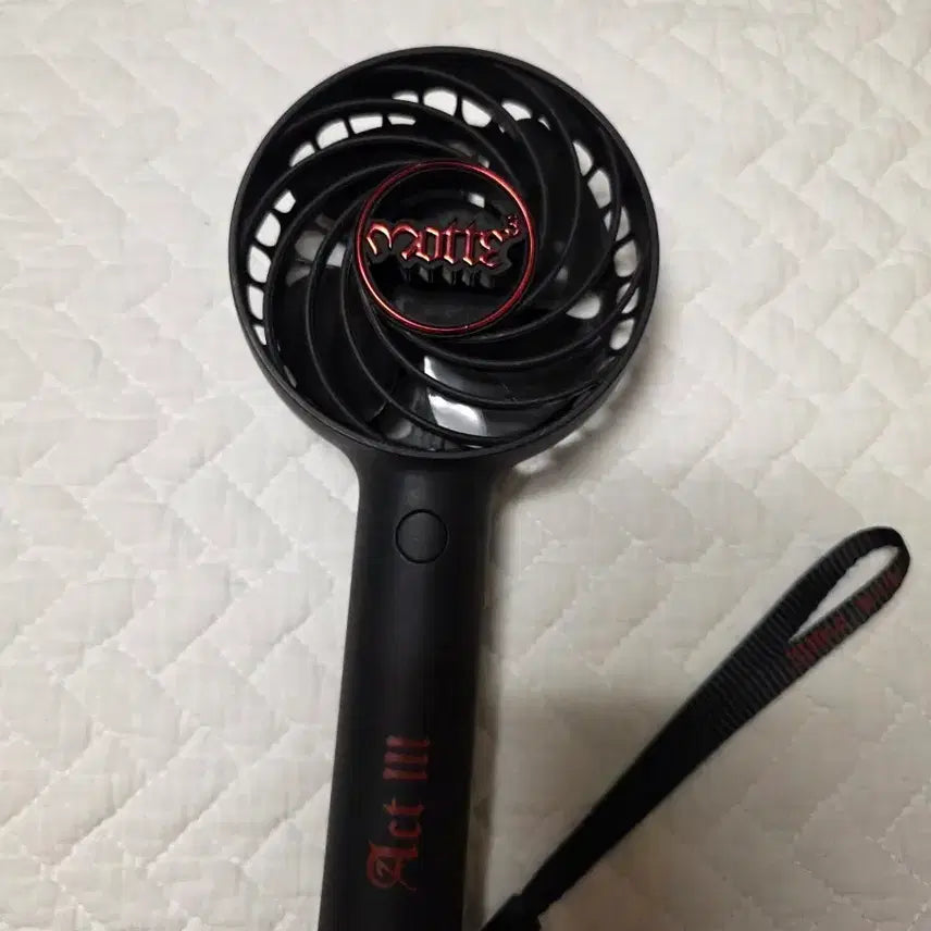 [BUNJANG] G-Dragon MOTTE Concert Goods Handheld Fan / 지드래곤 모태콘 굿즈 손풍기