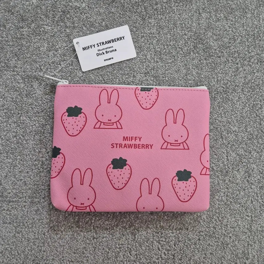 [BUNJANG] Miffy Strawberry Pouch Pink / [일본정품/새상품] 미피 스트로베리 핑크 파우치