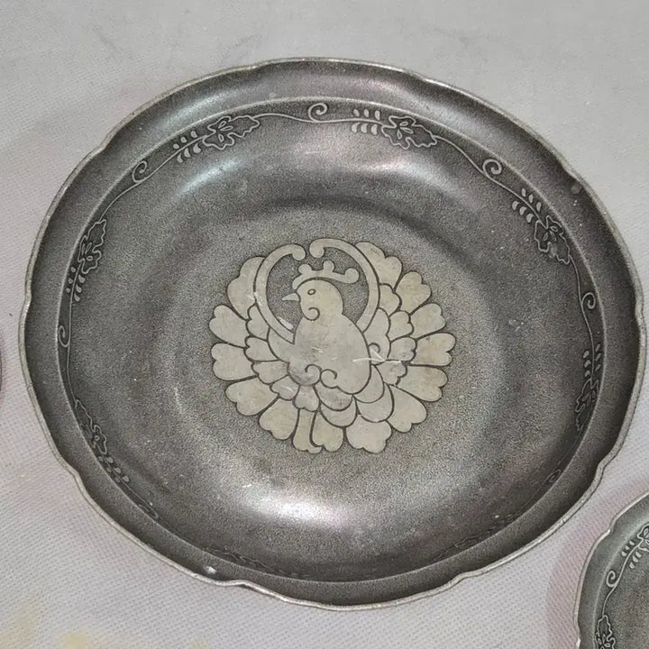 [BUNJANG] Set of 6 Detailed Patterned Pewter Plates / 문양이 섬세한 주석접시 6점 일괄