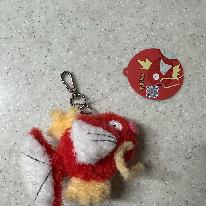 [BUNJANG] Pokemon Flat Plush Toy: Magikarp (with Slowpoke Gift) / 포켓몬스터 납작 뽀글 잉어킹 +덤으로 야돈까지드려요