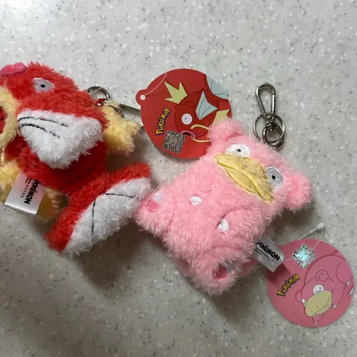 [BUNJANG] Pokemon Flat Plush Toy: Magikarp (with Slowpoke Gift) / 포켓몬스터 납작 뽀글 잉어킹 +덤으로 야돈까지드려요