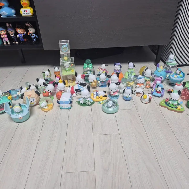 [BUNJANG] Sanrio Pochacco Figure Bundle Set / 산리오 포차코 피규어 일괄판매 (택포)