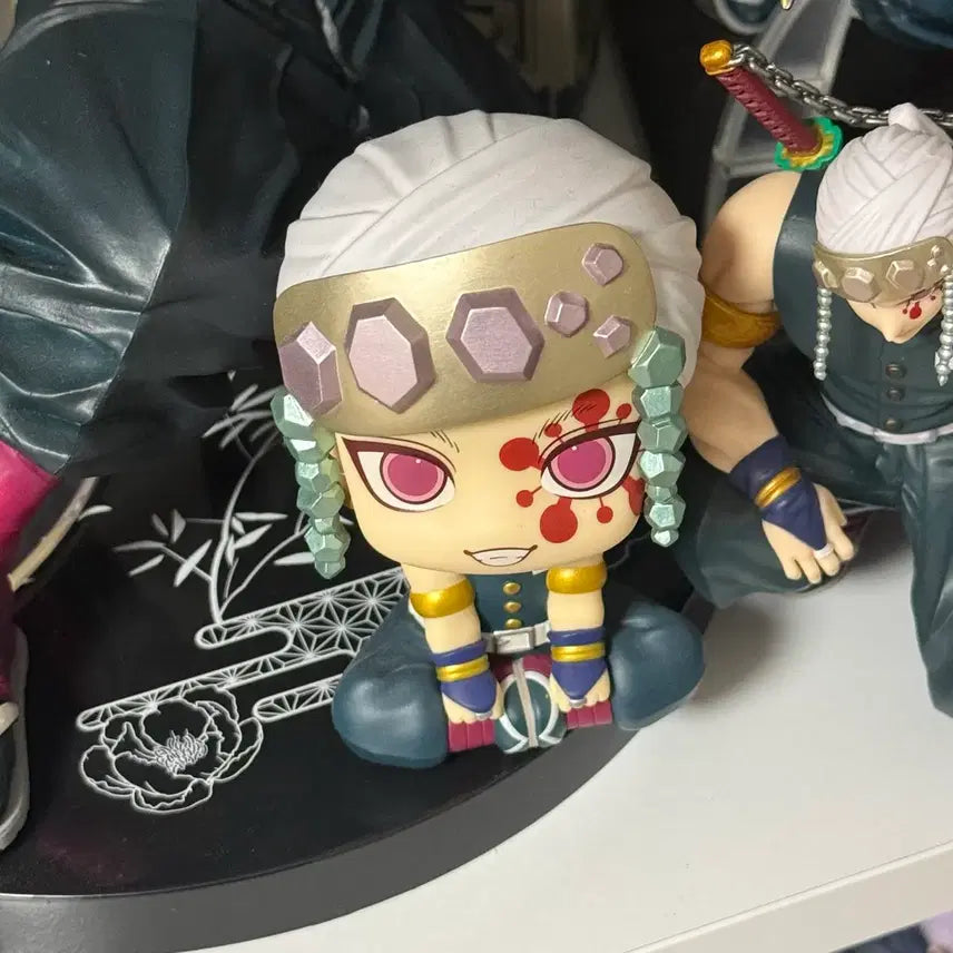 [BUNJANG] Demon Slayer Tengen Uzui Lookup Figure / 귀멸의 칼날 우즈이 텐겐 룩업 판매 피규어