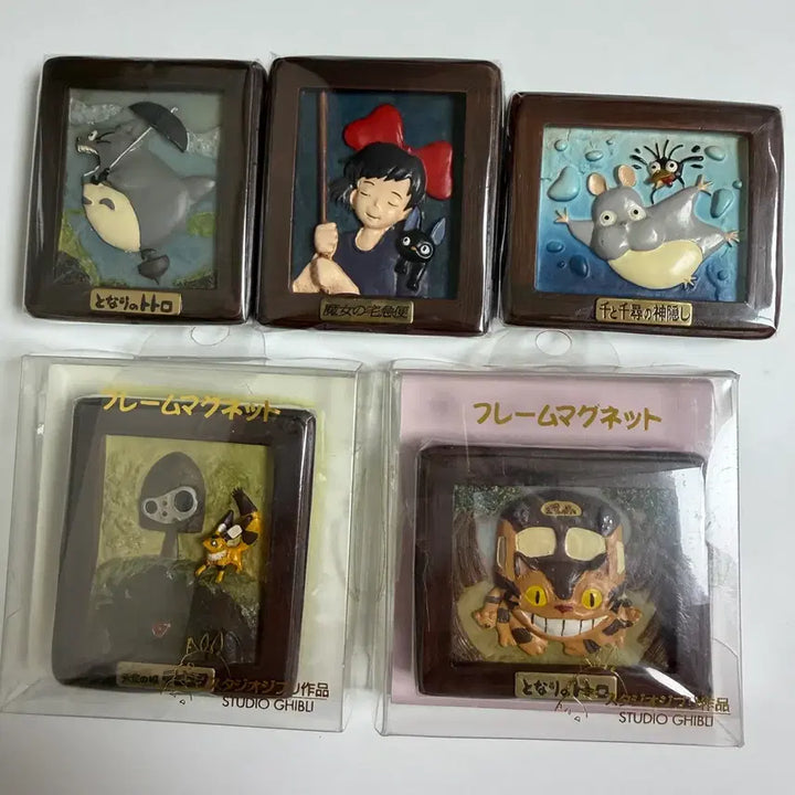 [BUNJANG] Studio Ghibli Frame Magnet Set (Kiki, Kiki, Neko, Totoro, Robot Soldier) / 지브리 프레임 마그넷/보우,키키,네코,토토로,로봇병