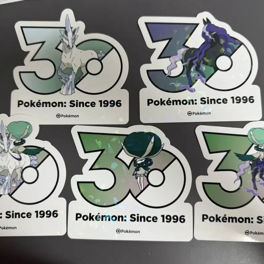 [BUNJANG] Pokemon 30th Anniversary Logo Sticker Set: Spectrier &amp; Glastrier / 포켓몬 30주년 로고 스티커 버드렉스 레이스포스 블리자포스