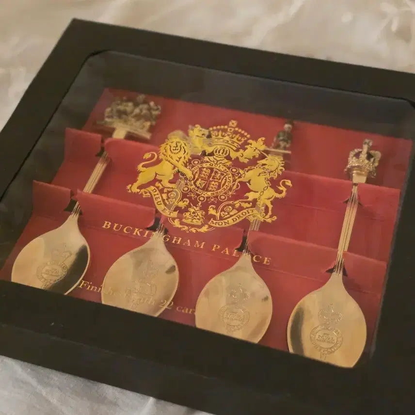[BUNJANG] Buckingham Palace Commemorative Teaspoon Set (4 Pieces) / 버킹엄 궁전 기념 티스푼 4P 세트