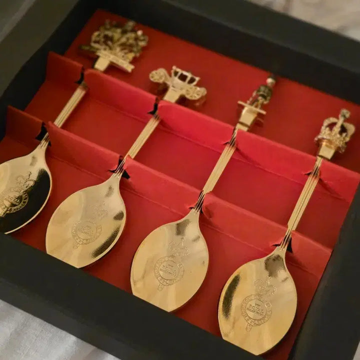 [BUNJANG] Buckingham Palace Commemorative Teaspoon Set (4 Pieces) / 버킹엄 궁전 기념 티스푼 4P 세트