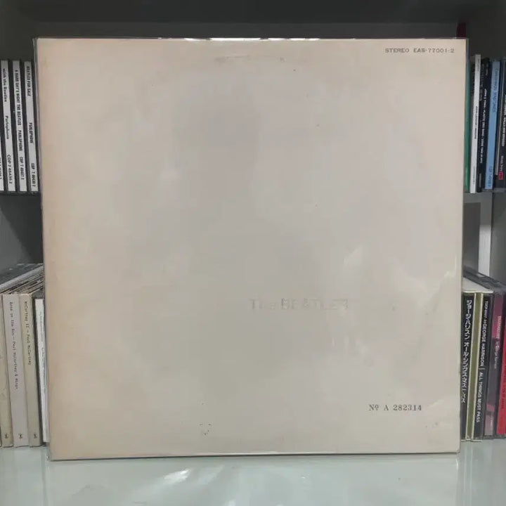 [BUNJANG] The Beatles The White Album Japanese Pressing LP / (일본산 LP)비틀즈 The Beatles(The White Album)