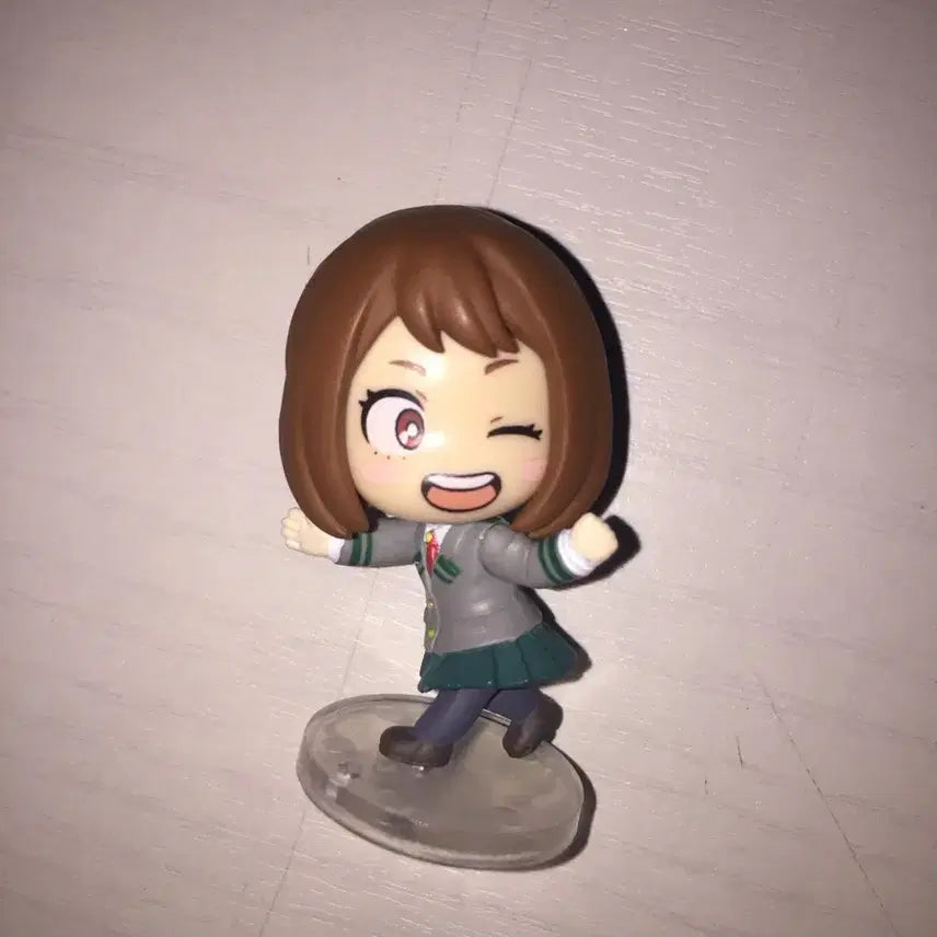 [BUNJANG] My Hero Academia Ochaco Uraraka Looking Back Gacha Figure / 나의 히어로 아카데미아 히로아카 우라라카 오차코 뒤돌아봐요 가챠 피규어