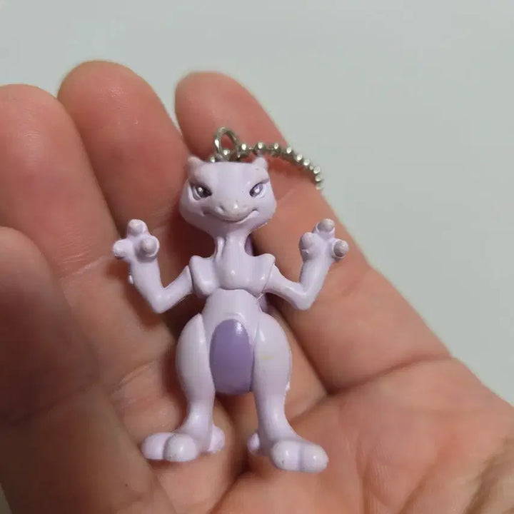 [BUNJANG] Vintage 90s Pokemon Mewtwo Keychain Figure / 빈티지 토이 캐릭터 인형 피규어 고전 90년대 포켓몬스터 뮤츠 키링