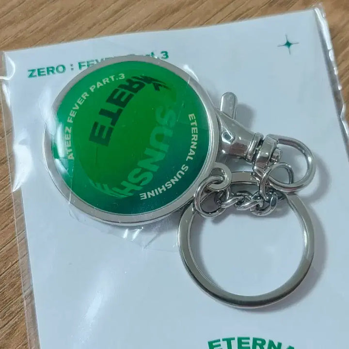 [BUNJANG] ATEEZ Keyring Eternal Sunshine Ver. New Product / 에이티즈 키링 ETERNAL SUNSHINE VER. 새제품