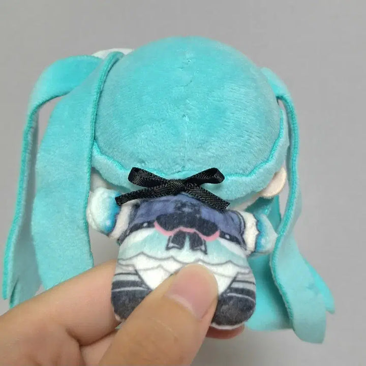 [BUNJANG] Hatsune Miku 10cm Plush Doll Shanghai Pop-up Exclusive / 프세카 중국 상하이 팝업 미쿠 10cm 인형 누이구루미 판매 하츠네 미쿠 버싱