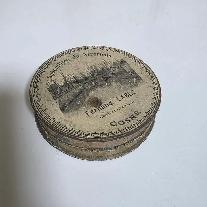 [BUNJANG] French Vintage Handmade Chocolate Tin Case / 프랑스 빈티지 수제 초콜릿 틴케이스