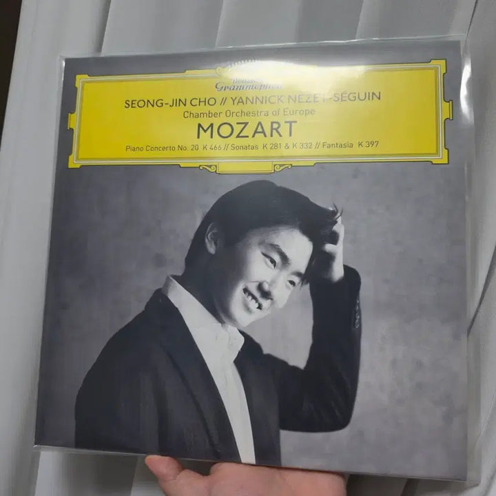 [BUNJANG] Seong-Jin Cho Mozart Unsealed LP / 조성진 모차르트 단순개봉 lp