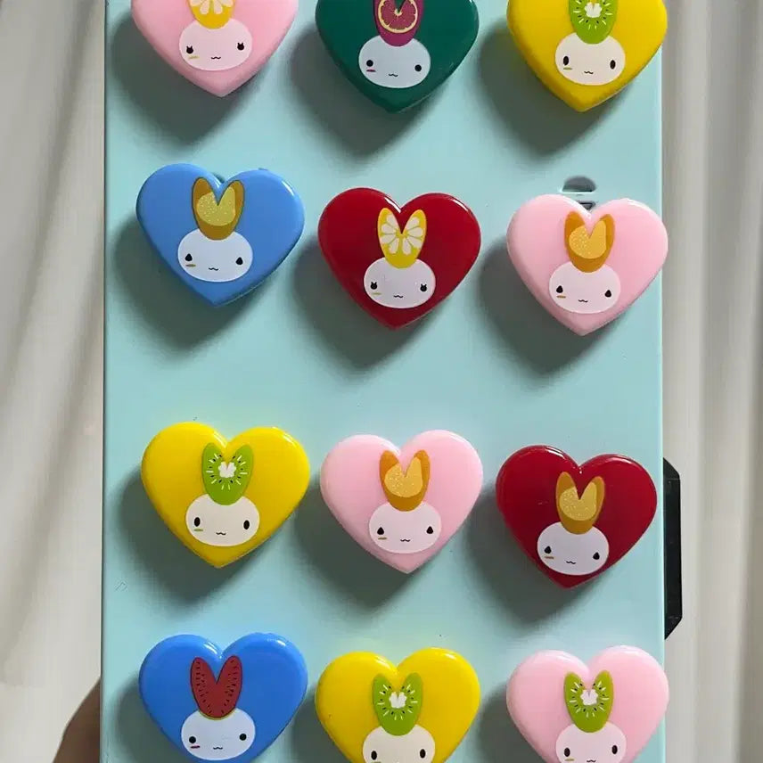[BUNJANG] Heart Character Fruit Magnet (Random) / 하트 캐릭터 과일모양 마그넷(랜덤)