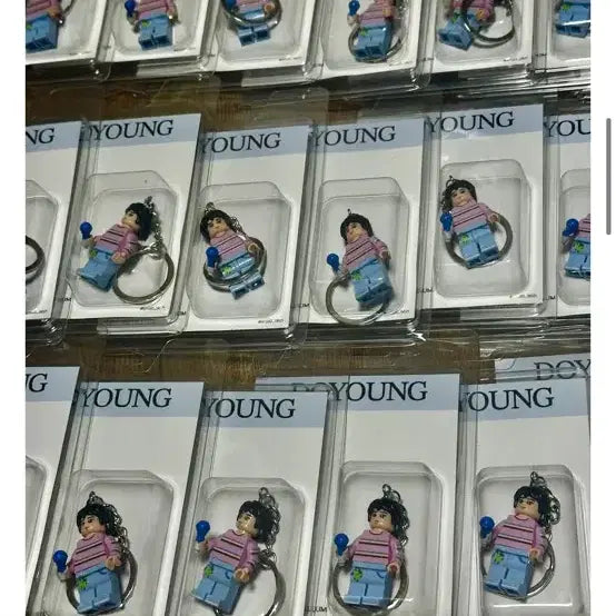 [BUNJANG] NCT 127 Doyoung Lego Keyring Sealed / 엔시티127 도영 레고 키링 미개봉 원가양도