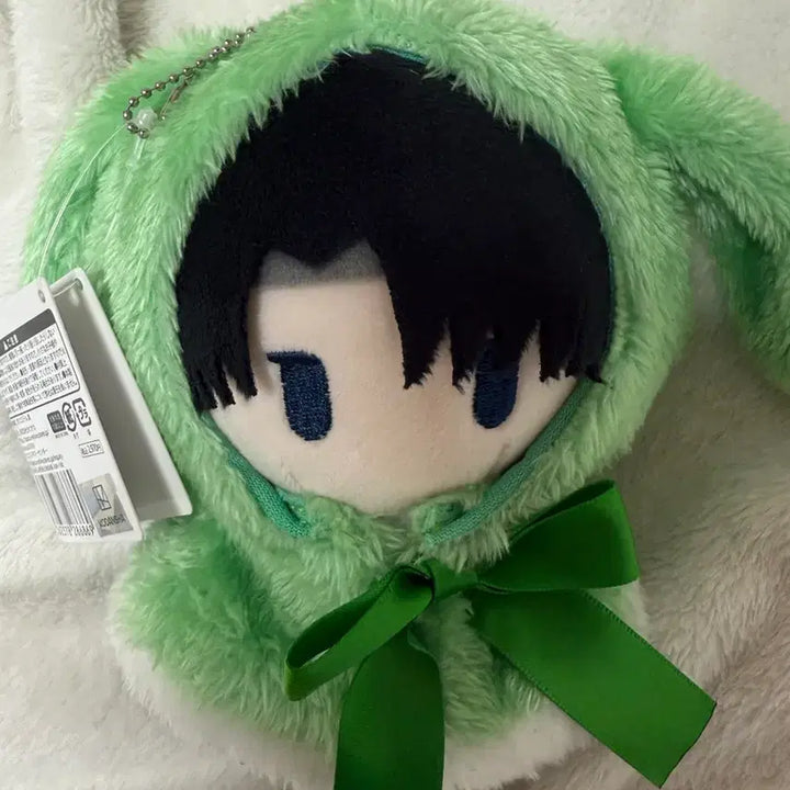 [BUNJANG] Attack on Titan Levi Cape Tapinui Doll / 진격의거인 진격거 리바이 케이프 타피누이 인형