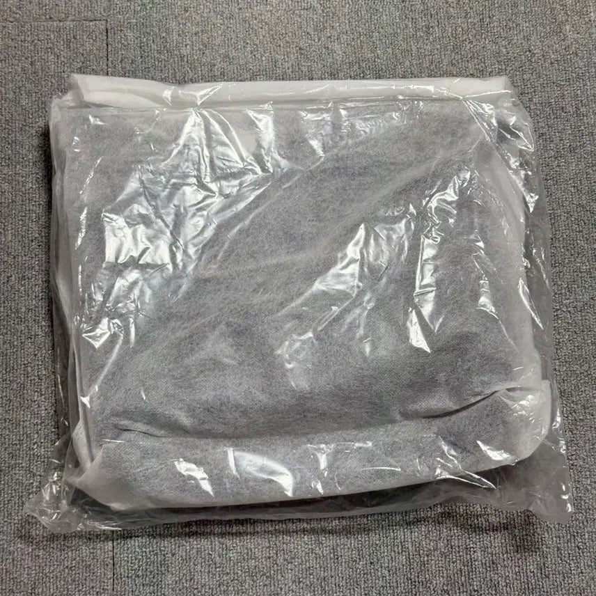 [BUNJANG] DAY6 Wonpil Unfiltered Shoulder Bag + Confetti / [미개봉] 언필터드 숄더백+원필 컨페티  원필가방