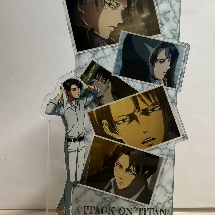 [BUNJANG] Attack on Titan Levi Masterpiece Acrylic Stand / 진격의거인 진격거 리바이 명장면 아크릴