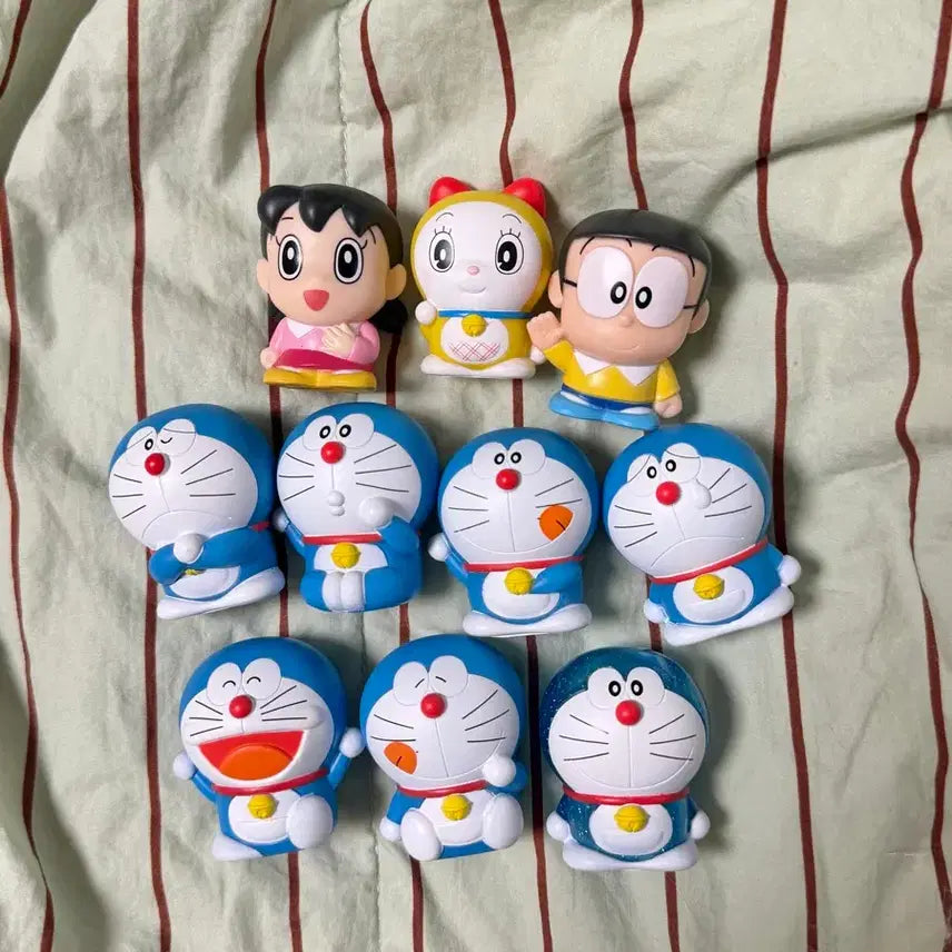 [BUNJANG] Doraemon Finger Figurines (Set of 10) / 도라에몽 손가락 피규어(10개세트)